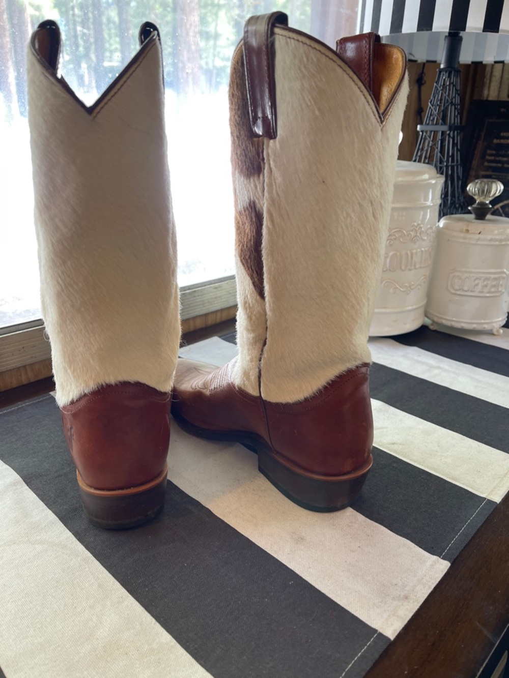 Frye cowhide western boots - Picture 6 of 11